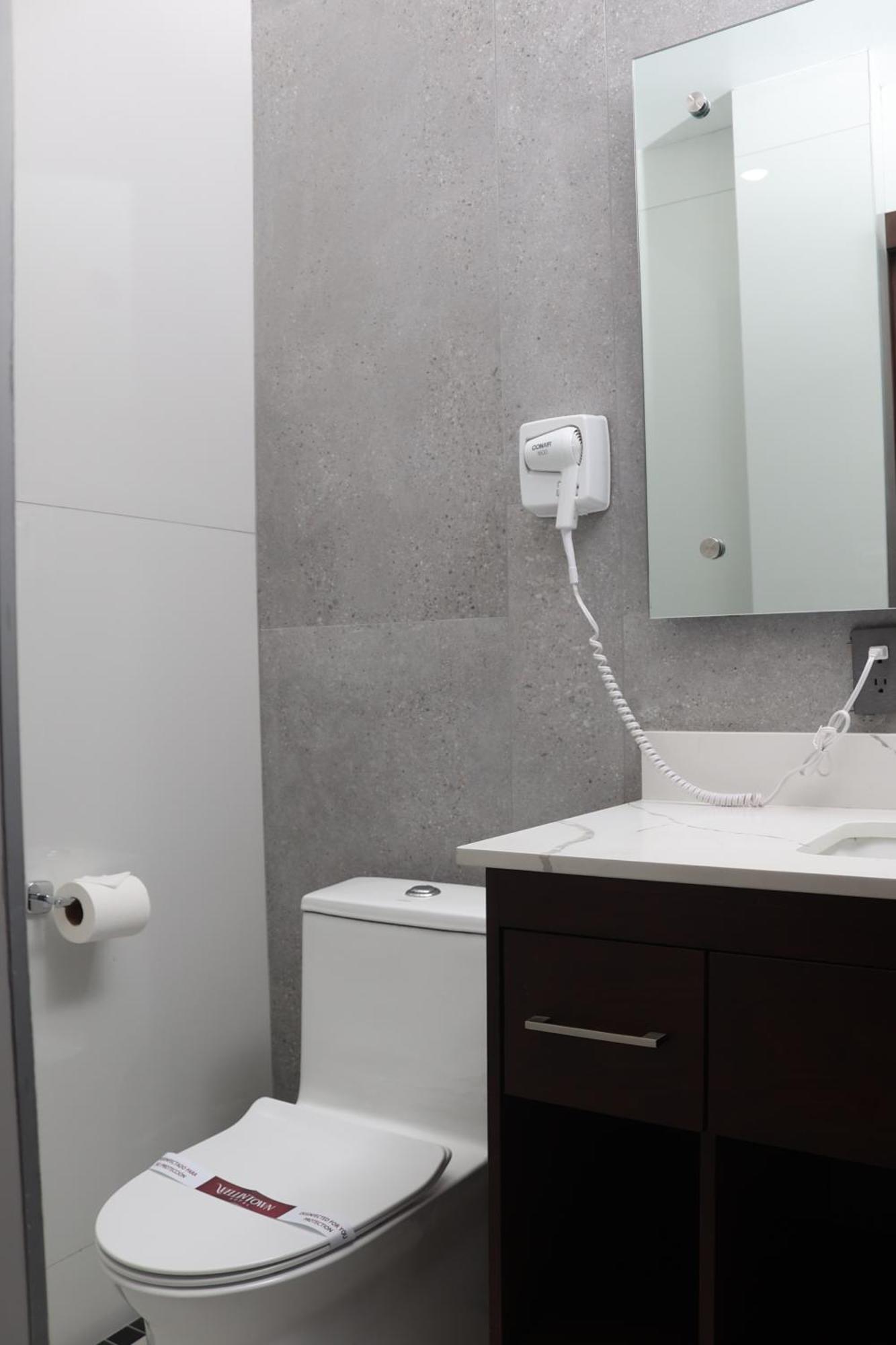 Hotel Wellintown Tijuana Kültér fotó